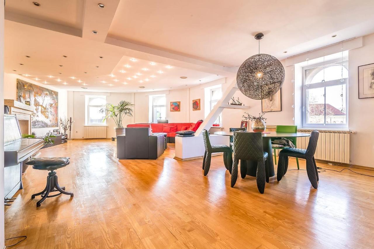Modern City-Centre Penthouse With Spectacular Views / 135Sqm Záhřeb Exteriér fotografie